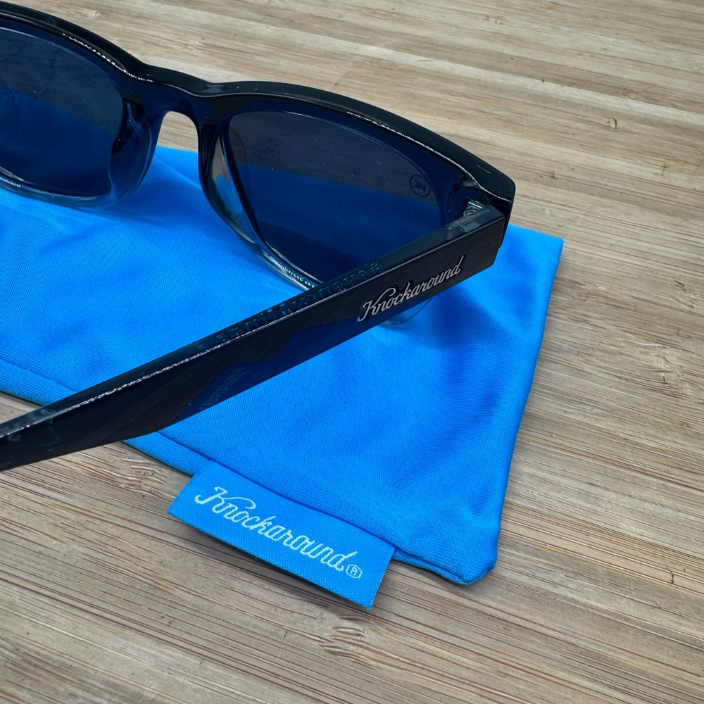 Knockaround Black Polarized Sunglasses unisex - Picture 5 of 9